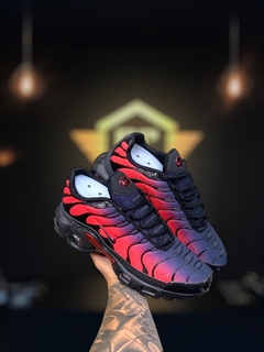 Tênis Nike TN