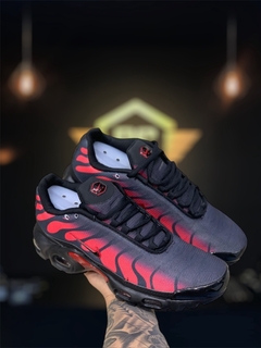 Tênis Nike TN