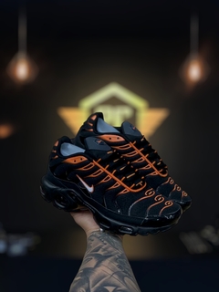 Tênis Nike TN