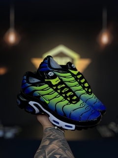 Tênis Nike TN