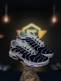 Tênis Nike TN