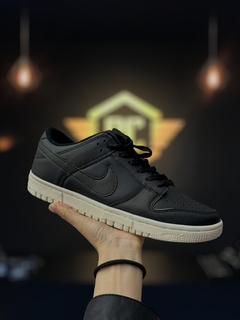 Tênis Nike SB Dunk Low