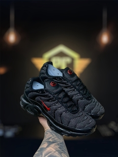 Tênis Nike TN