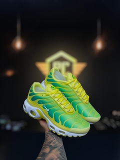 Tênis Nike TN