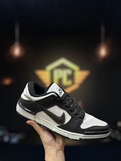 Tênis Nike SB Dunk Low