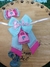 Conjunto Barbie Bolsa c/ 5 kits ( 5 Gargantilhas+ 5 Laços) - Lui Laços Pet