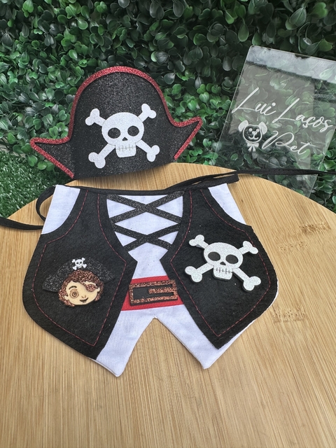 Conjunto Pirata Macho c/ 2 kits (2 golas + 2 chapéus)