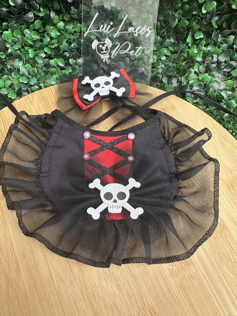 Conjunto Pirata Fêmea c/ 2 kits (2 babadores + 2 laços) - comprar online