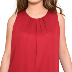 Blusa Luiza em Crepe - Elegância com Pregas e Botão nas Costas - loja online