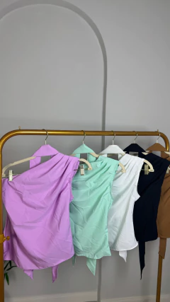 Blusa Marina choker na internet