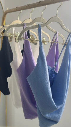 Cropped Dafne na internet