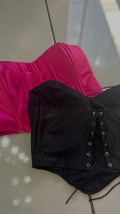 Corselet acetinado na internet