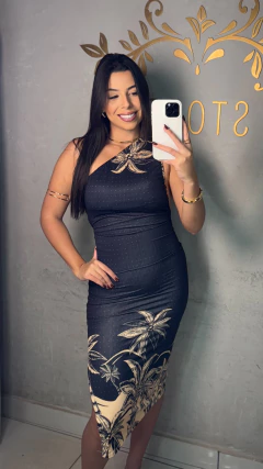 Vestido Midi Deise na internet