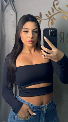 Cropped Glenda na internet