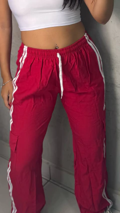 Calça riscas na internet