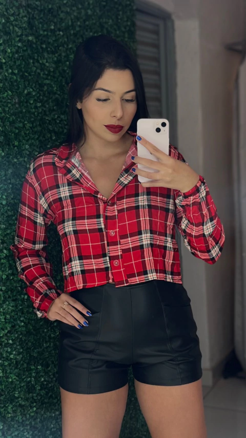 Cropped camisa xadrez