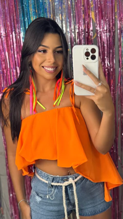 Cropped babado Mila na internet