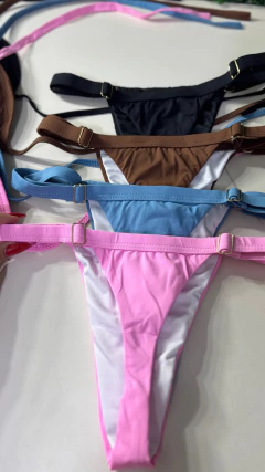 Biquini cortininha poliamida - Kaze Store