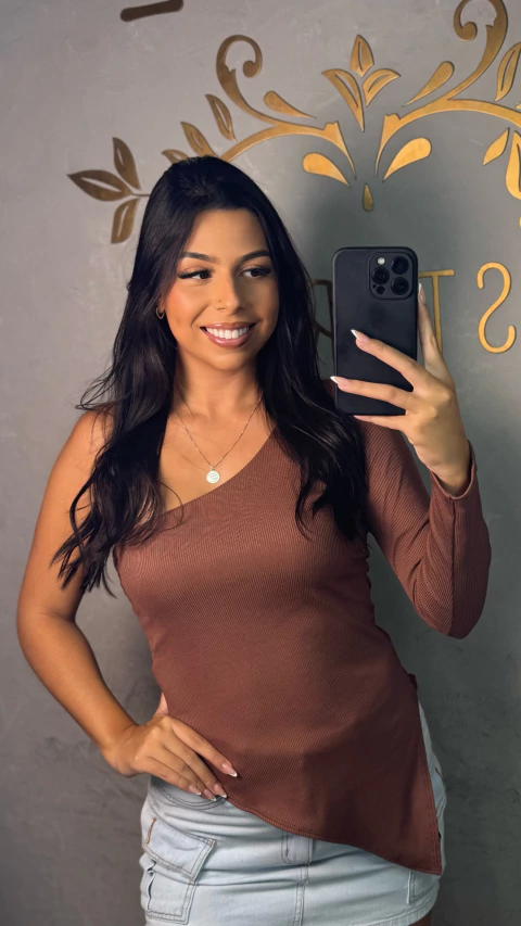 Blusa assimétrica manga nula - comprar online