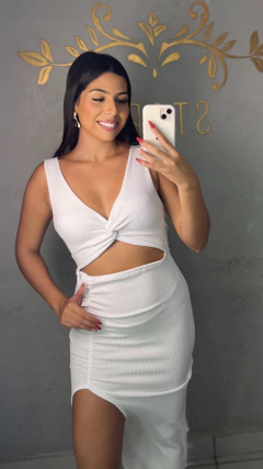 Vestido Iolanda na internet