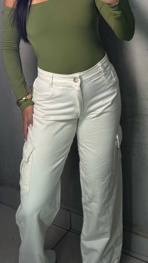 Calça Wide Leg Off White - comprar online