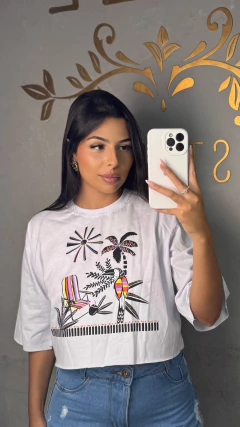 Cropped Oversized na internet