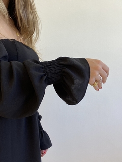VESTIDO CATARINA PRETO - MANGA LONGA na internet