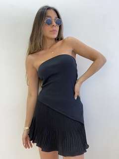 SHORT SAIA FENNEL - PRETO na internet