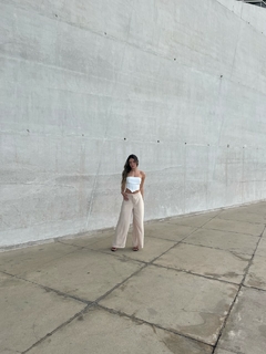 CALÇA JULIA CAQUI na internet