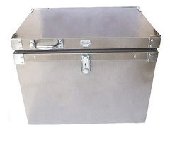 Caixa térmica 17 litros em evox (Consulte o valor do envio)