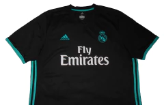 - CAMISETA FUTBOL - REAL MADRID - BENZEMA - XL - 068 en internet