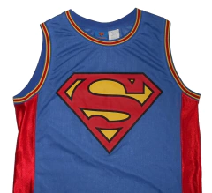 - CAMISETA - BASQUET - SUPERMAN - L (NIÑOS/MUJER) - 076 en internet