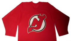- CAMISETA NHL - NEW JERSEY DEVILS - S - 0127 en internet