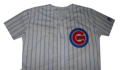- CASACA DE BASEBALL - CHICAGO CUBS - M (MUJER) - 263 en internet