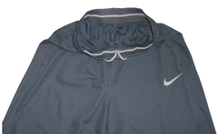 - PANTALON CORTO - NIKE - M - 479 - US STORE MAR DEL PLATA