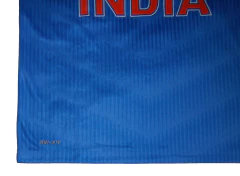 - CAMISETA CRICKET - INDIA - M - 052 - US STORE MAR DEL PLATA
