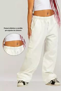 Calça Cargo off White Unissex - Co BUKA: Calças, Camisetas, Saias, Bermudas e muito mais!