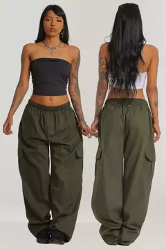 Calça Cargo Verde Musgo Unissex - Co BUKA: Calças, Camisetas, Saias, Bermudas e muito mais!