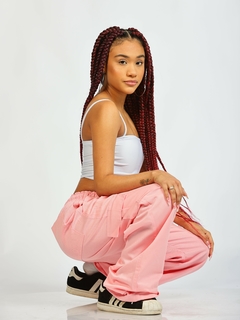 Calça cargo Rosa na internet