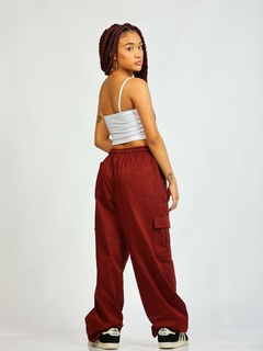 Calça cargo Vinho
