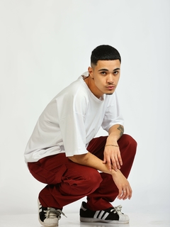 Calça cargo Vinho - Co BUKA: Calças, Camisetas, Saias, Bermudas e muito mais!