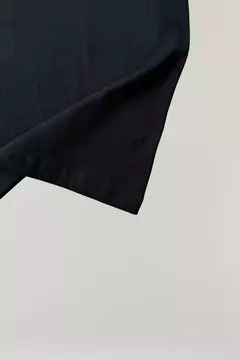 Regata Canelada Preta - Co BUKA: Calças, Camisetas, Saias, Bermudas e muito mais!