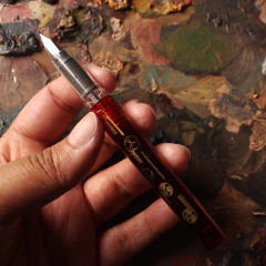 Caneta tinteiro Platinum Preppy de edição limitada - Vermelha com desenhos em dourado (Shima To Tomae) ponta 0.3