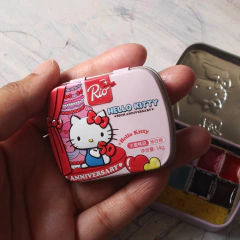 Estojo Hello Kitty 50 anos - 8 cores Garimpo