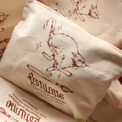 Estojo/necessairie algodão cru - ilustração Carol Passos - comprar online