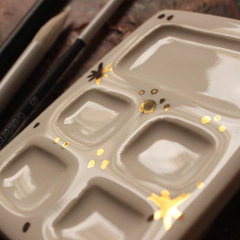 Kit Gold - materiais de apoio em porcelana com acabamento em ouro