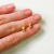 Aro mini dorado Caracol strass blanco - comprar online
