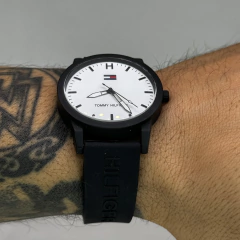 TOMMY SILICONE (PRETO/BRANCO) - comprar online