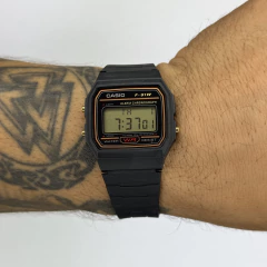 vintage (F-91W) Preto