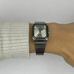 VINTAGE LQ 142 (BRANCO/PRATA) - comprar online